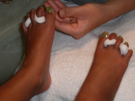 Kasen's toes (pedicure)